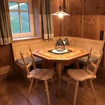 Haus Landschisott Casa vacanze *