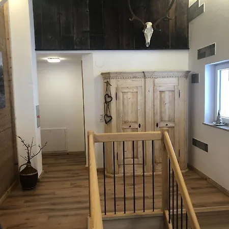 別荘 Haus Landschisott トシャググンス